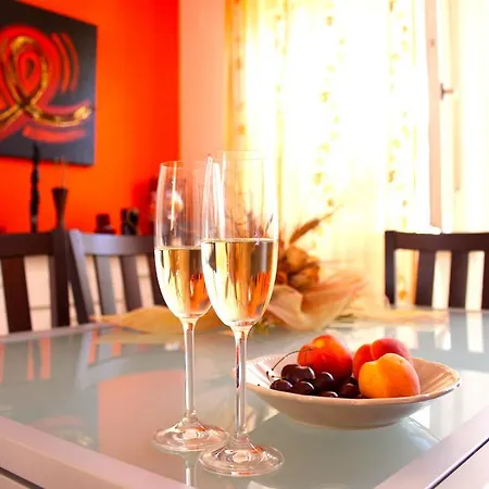 Golden House Bed & Breakfast