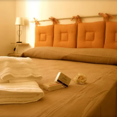 Golden House * Alghero